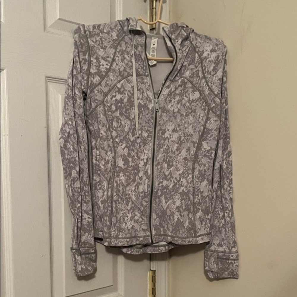 lululemon athletica Gray Patterned Hooded Define Jacket
